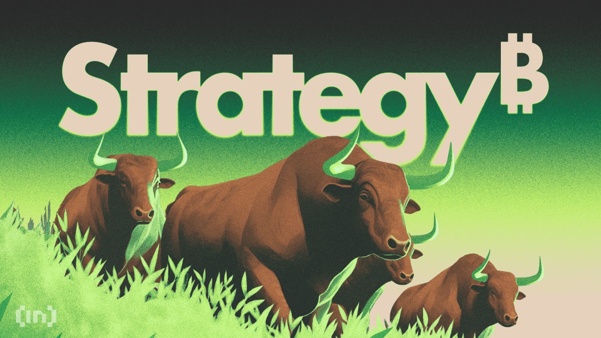 MicroStrategy против Bitcoin: кто выиграл дуэль по доходности за 1 год? MicroStrategy против Bitcoin: кто выиграл дуэль по доходности за 1 год?