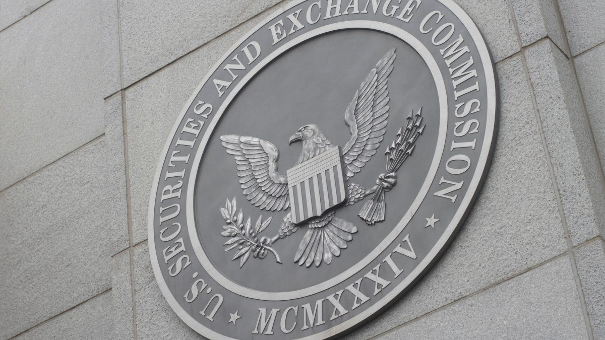 SEC Green Lights Tokenized Stock Trading Despite Clarity Act Fail SEC Green Lights Tokenized Stock Trading Despite Clarity Act Fail