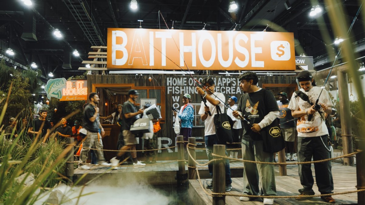 Jack Dorsey’s Block Gifts One Bitcoin to Lucky ComplexCon Attendee Jack Dorsey’s Block Gifts One Bitcoin to Lucky ComplexCon Attendee