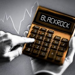 BlackRock Bitcoin Buying Rebounds as ETF Investors Sit 22% Underwater