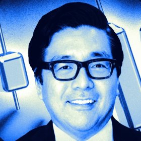 Tom Lee Wants a 10% Crash Before S&P 500 Hits 8,000, Bitcoin Already Had One Tom Lee Wants a 10% Crash Before S&P 500 Hits 8,000, Bitcoin Already Had One