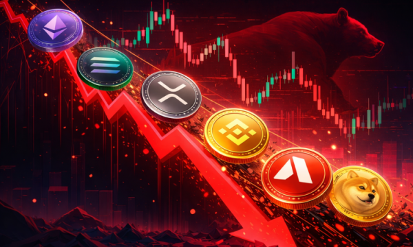 Russell 2000 Record High Has Crypto Traders Watching Altcoin Rotation Russell 2000 Record High Has Crypto Traders Watching Altcoin Rotation