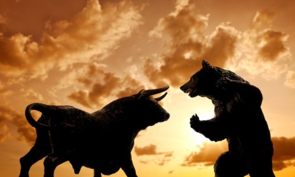 Capitulation Signals: 50,000 BTC Deposited to Exchanges at a Loss